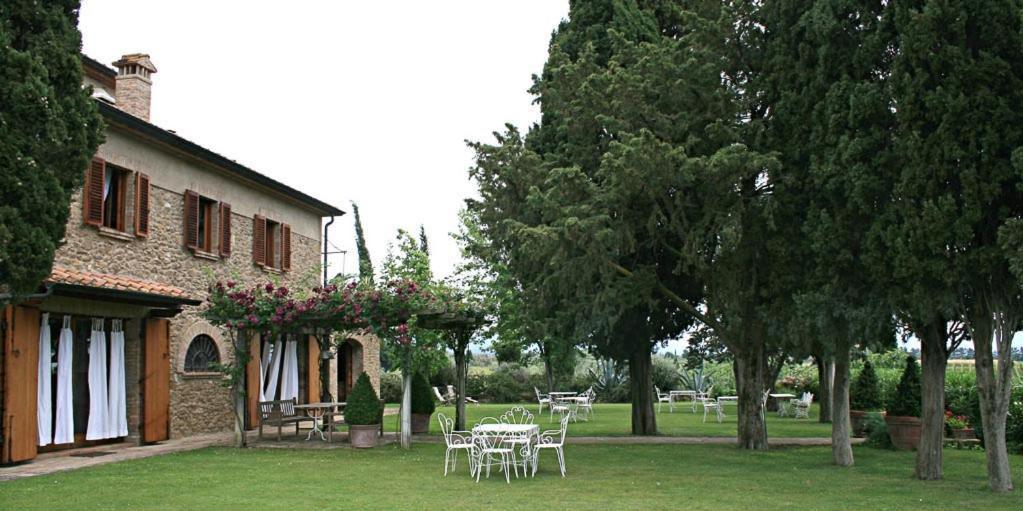 Podere Le Mezzelune 毕博纳 外观 照片